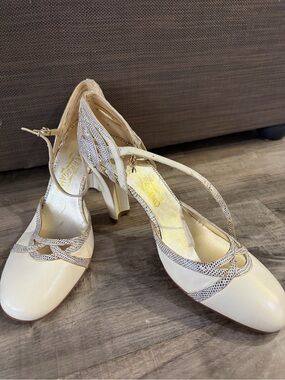 Salvatore Ferragamo  Style Bennala Women's heels